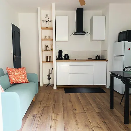 Apartment Au Pied De La Colline Calme Et Detente Pezenas
