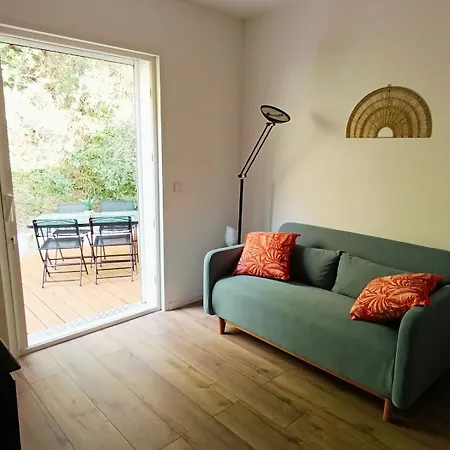 Apartment Au Pied De La Colline Calme Et Detente Pezenas